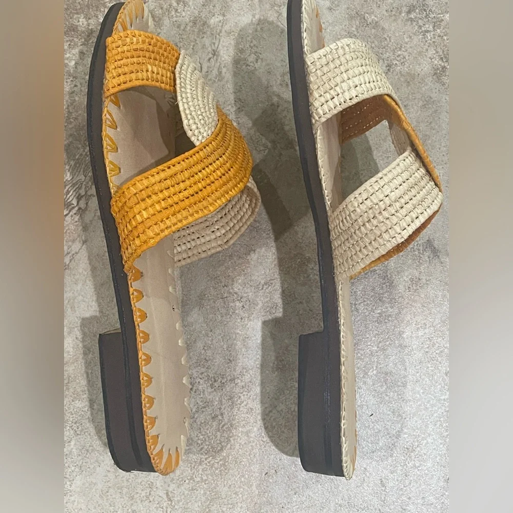 Moroccan Raffia Slides - Picture 2 of 3